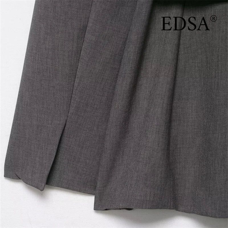 Gray pleated high-end skirt detail, elegant modern women's fashion