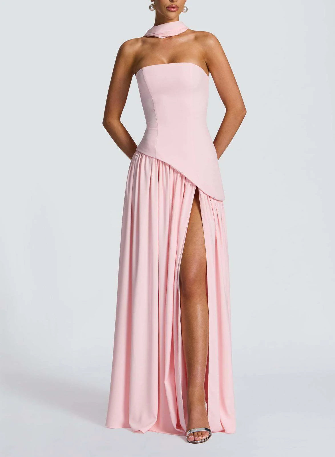 Scffaaaa2317b44339311cd7b894bbfe1w - Luxuryvibe